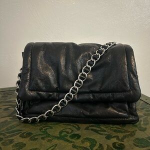 Marc Jacobs Black Leather Shoulder Bag with Silver Chain